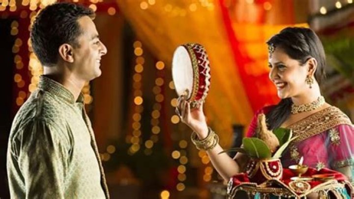 Should husband fast on Karva Chauth?
