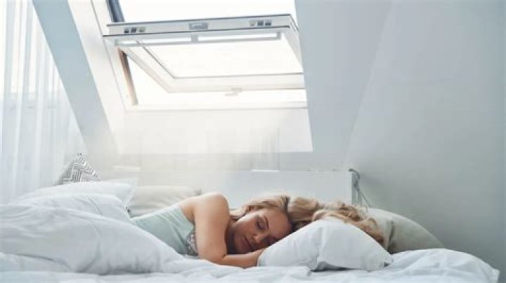 Should I sleep with window open with Covid?