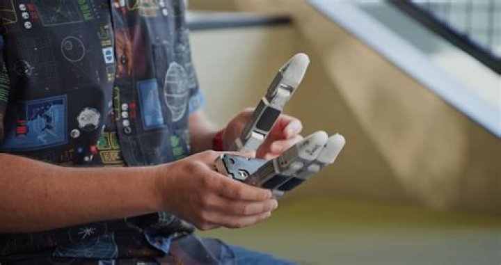 What are robot hands called?