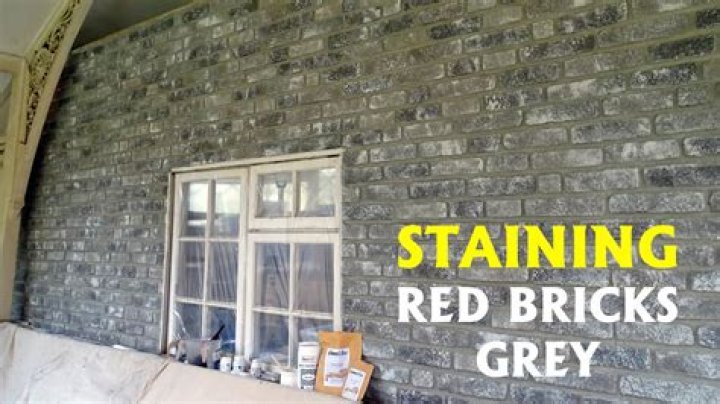What are the big grey bricks called?