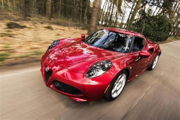 What color car fades the fastest?