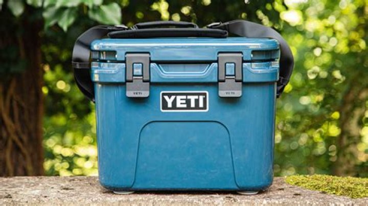 What color is best for coolers?