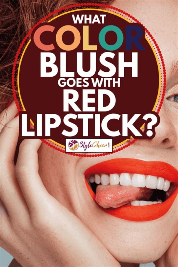 What colour goes with red lipstick?