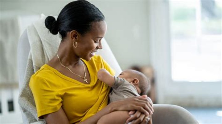 What impact does the mother's age have on breastfeeding?