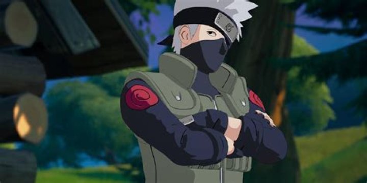 What is Kakashi skin color?