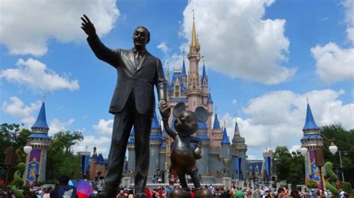 What is the biggest Disney animatronic?