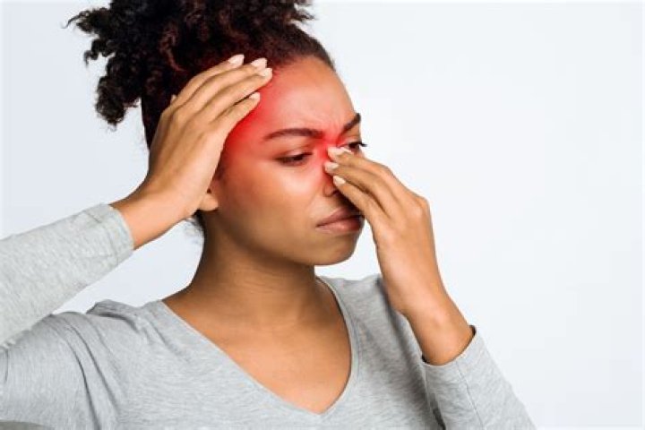 What kills a sinus infection naturally?