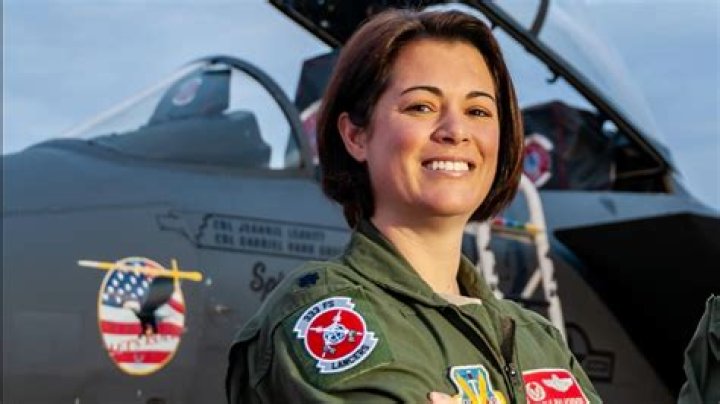 What security clearance do fighter pilots have?