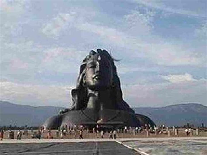 Where is longest Shiva statue?