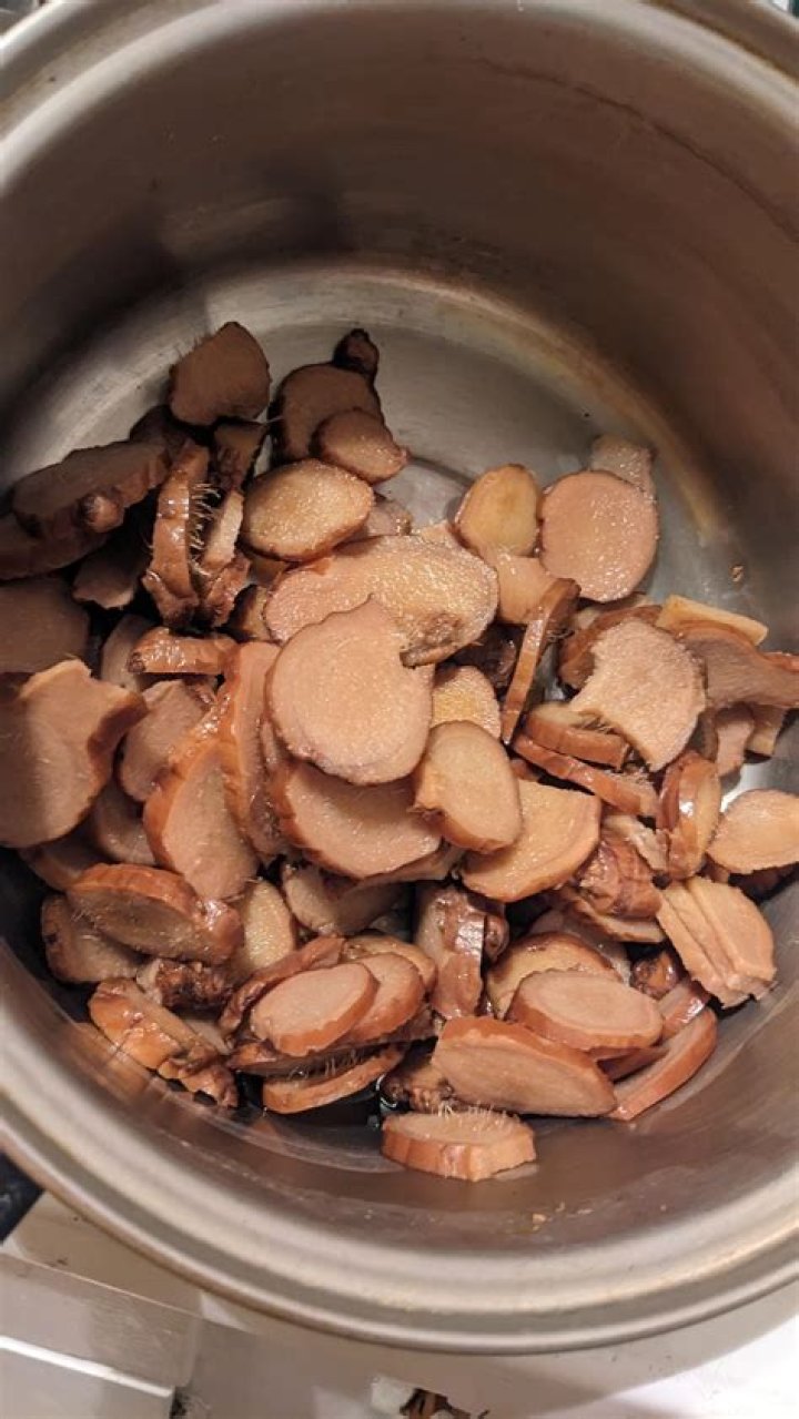 Which is better raw or boiled ginger?