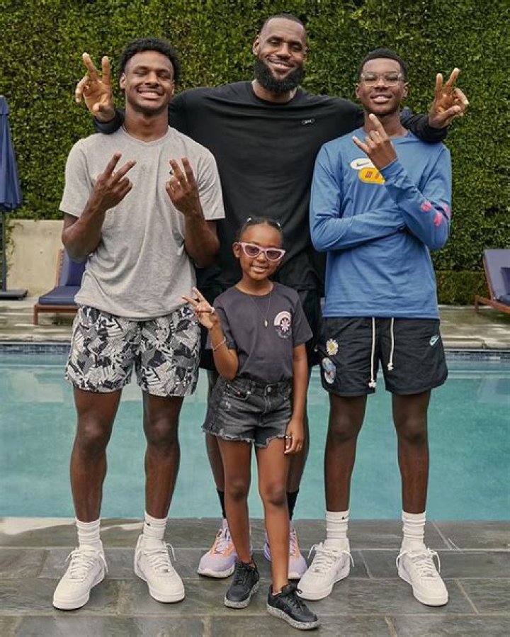 Who is Lebron James kids?