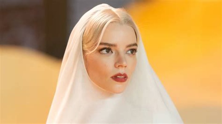 Who is playing Alia in Dune 2021?