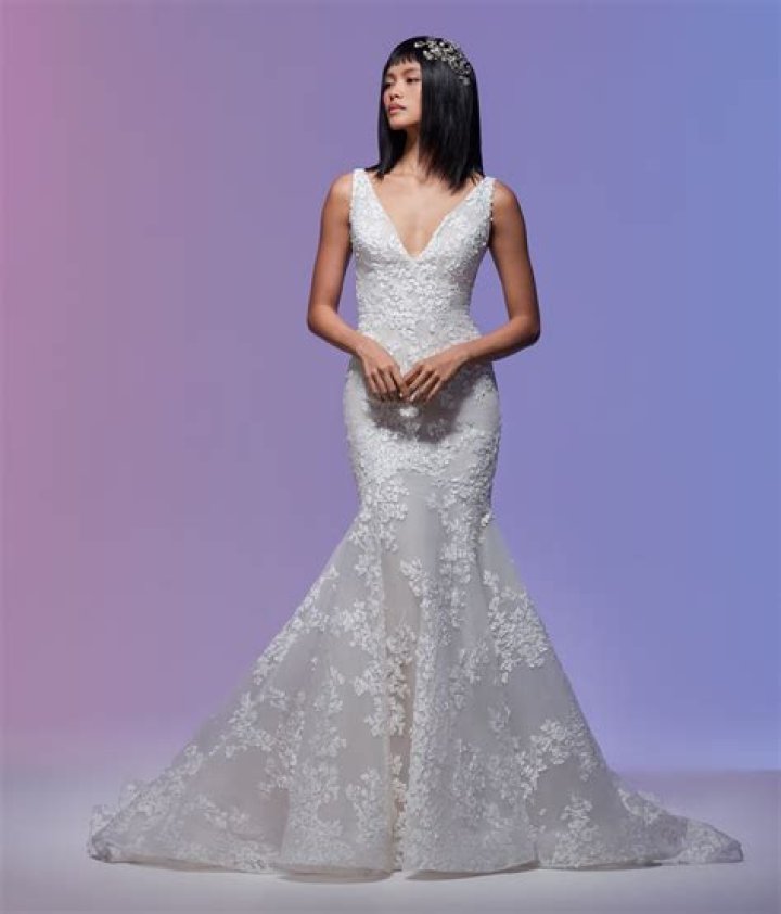 Who owns Bridals by Lori?