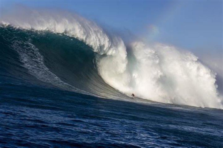 Who rode the biggest wave ever?
