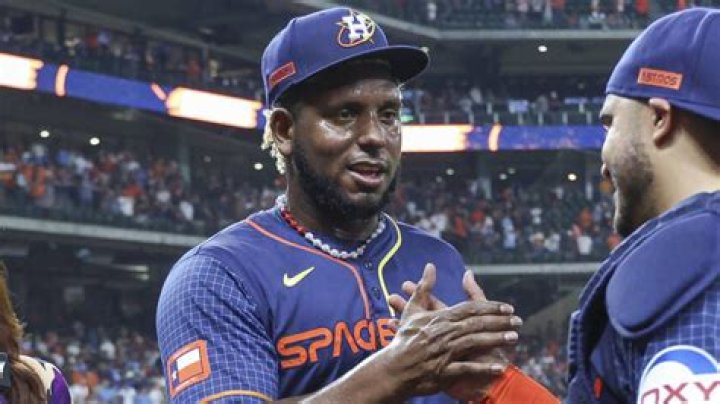 Who threw a no-hitter in 2021?