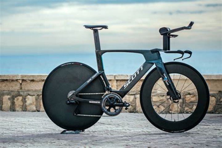 Why are triathlon bikes different from road bikes?