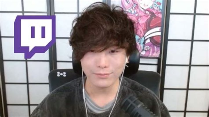 Why did Sykkuno leave Twitch?