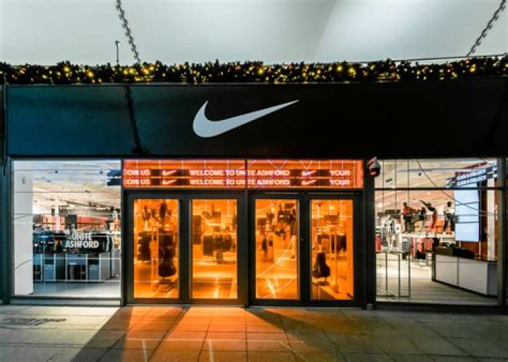 Will Foot Locker stop selling Nike?